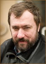 Читайте повесть А. Гоноровского "Собачий лес".