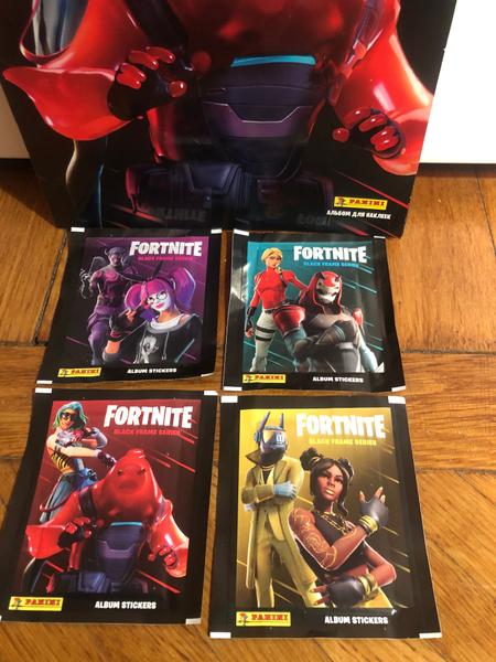 Коллекционный альбом про игру Fortnite — Black Frame Series.