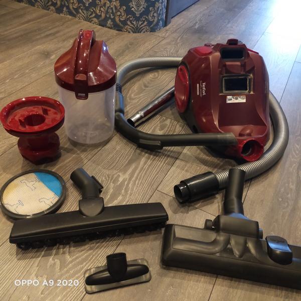В доме чисто это да. Покупай tefal всегда.