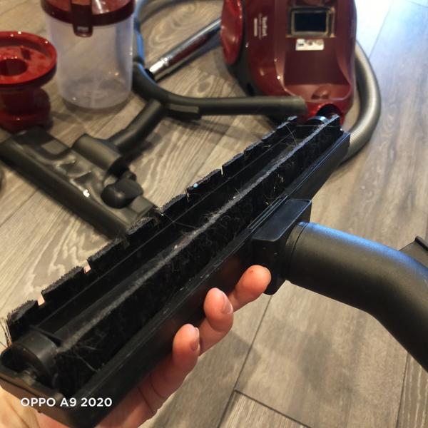 В доме чисто это да. Покупай tefal всегда.