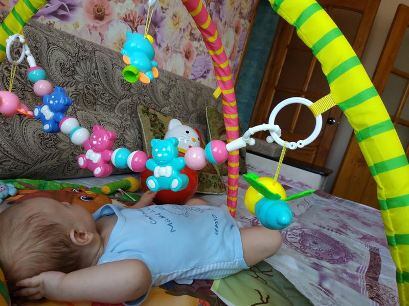 Интересная развивающая игрушка для малыша