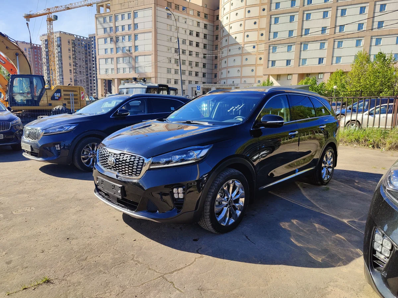 По итогу автомобилем очень довольны.