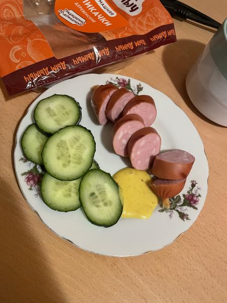 Любимые деревенские шпикачки