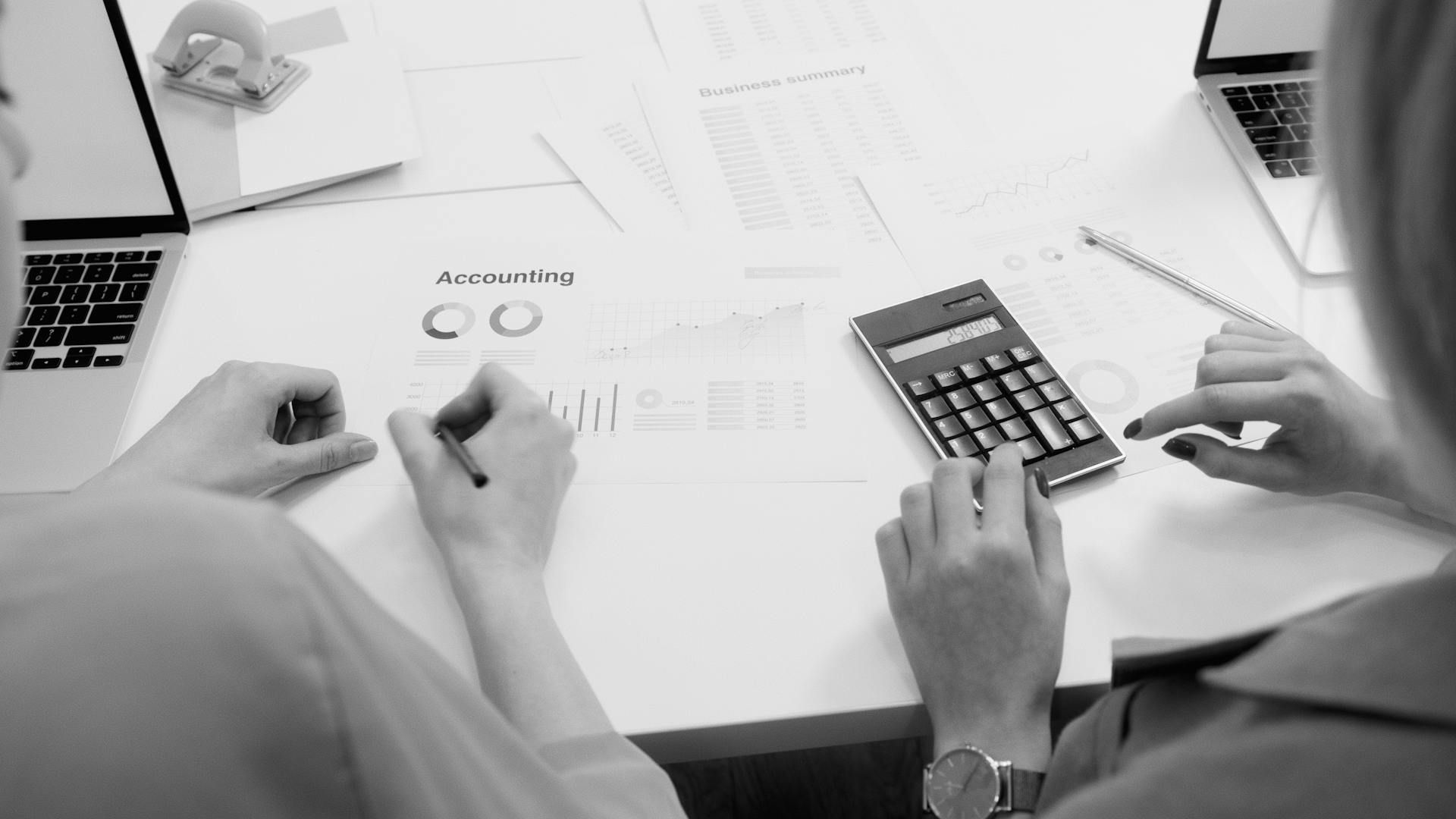 How Growing SMEs Vet a Modern Accounting Firm.jpg