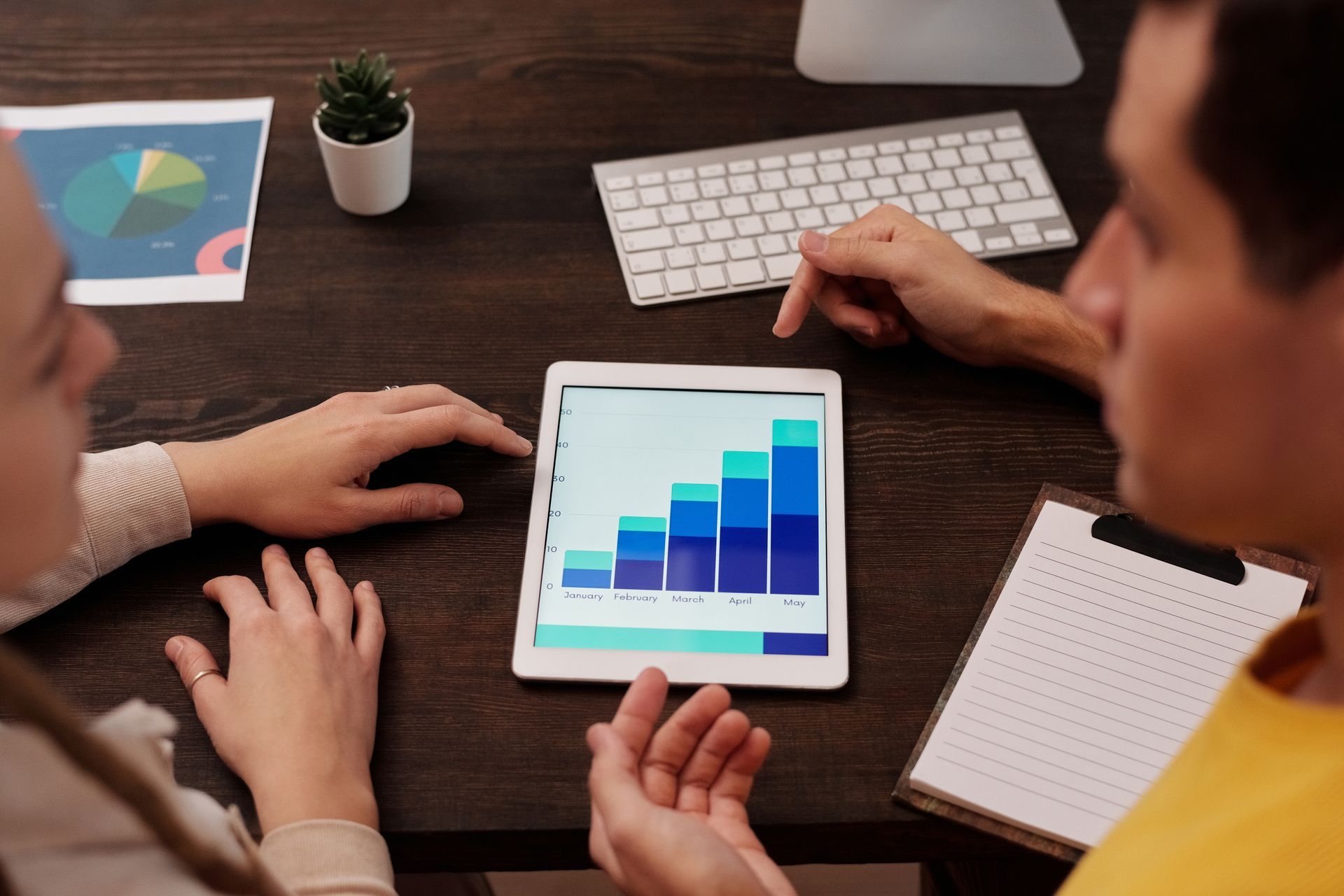 How SEO Helps Businesses Generate Long-Term Organic Traffic.jpg