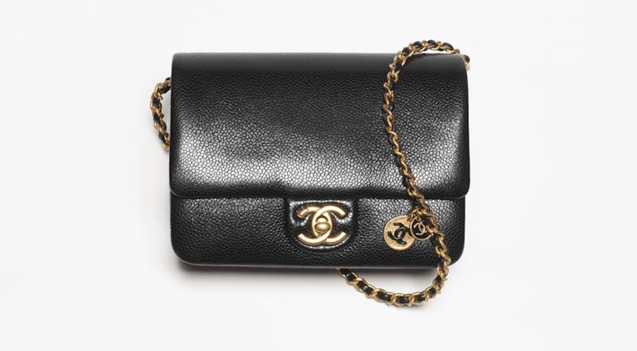 black crossbody bags