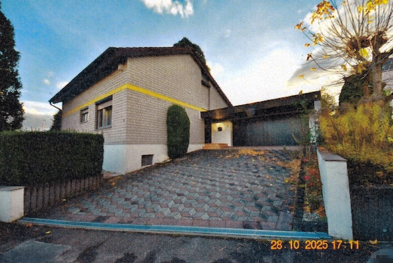 Außenansicht vorne — Einfamilienhaus in Steinheim an der Murr, Dieselstraße 1