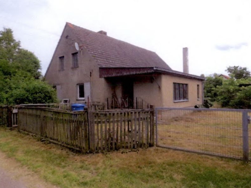 Außenansicht vorne — Land- und forstwirtschaftlich genutztes Grundstück in Höhenland, Milchstraße 2