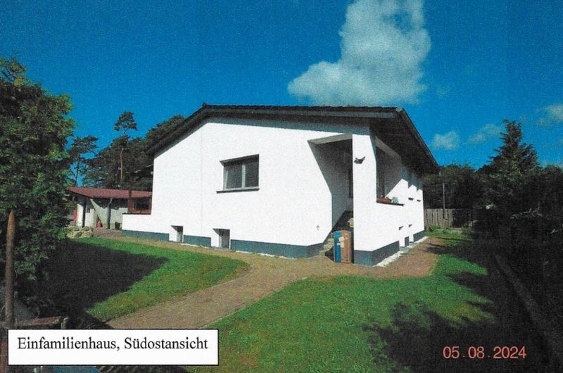 Seitenansicht — Garage in Rheinsberg, Mühlenblick 6