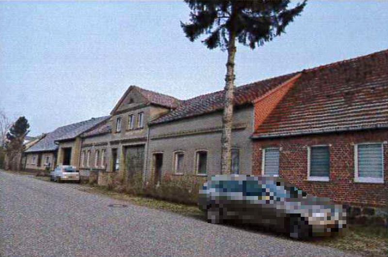 Außenansicht vorne — Reihenhaus in Karstädt GT Strehlen, Strehlener Dorfstraße 7
