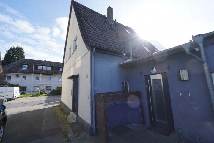 Eingang — Doppelhaushälfte in Selm Grundbuch von, Lange Straße 75