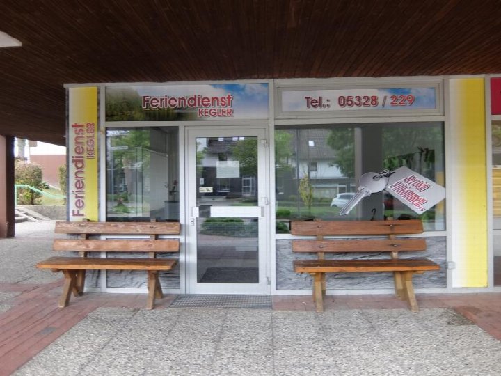 Eingang — Gewerbeeinheit (z.B. Laden, Büro) in Altenau, Auf dem Glockenberg 2