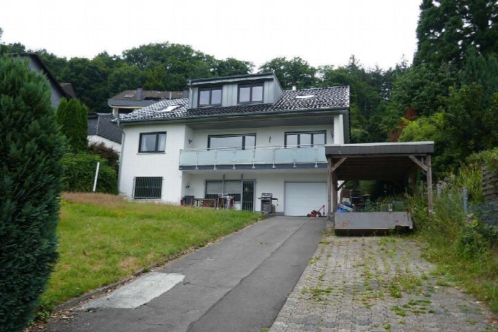 Außenansicht vorne — Eigentumswohnung in Overath zum Wertermittlungsstichtag, Kapellenstr. 24