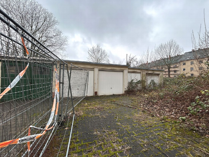 Garage/Stellplatz — Mehrfamilienhaus in Chemnitz, Wartburgstraße 2 und 2 a