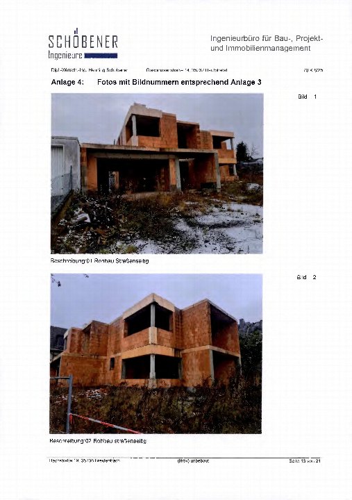 Rohbau eines Gebäudes an der Bachstraße 19 in 35236 Breidenbach, Straßenansicht mit sichtbaren Betonpfeilern und Mauerwerk, unvollendeter Zustand