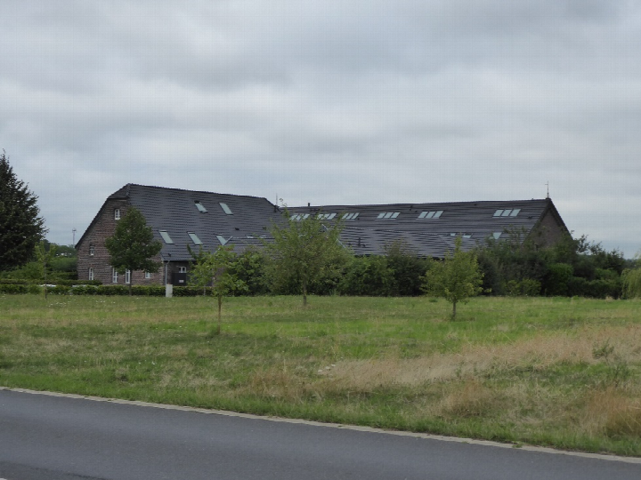 Außenansicht vorne — Reihenhaus in Willich, Am Straterhof 17