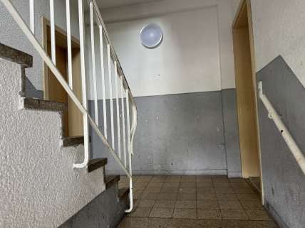 Treppenhaus — Mehrfamilienhaus in Duisburg, Haxtergrund 18, 20, 22